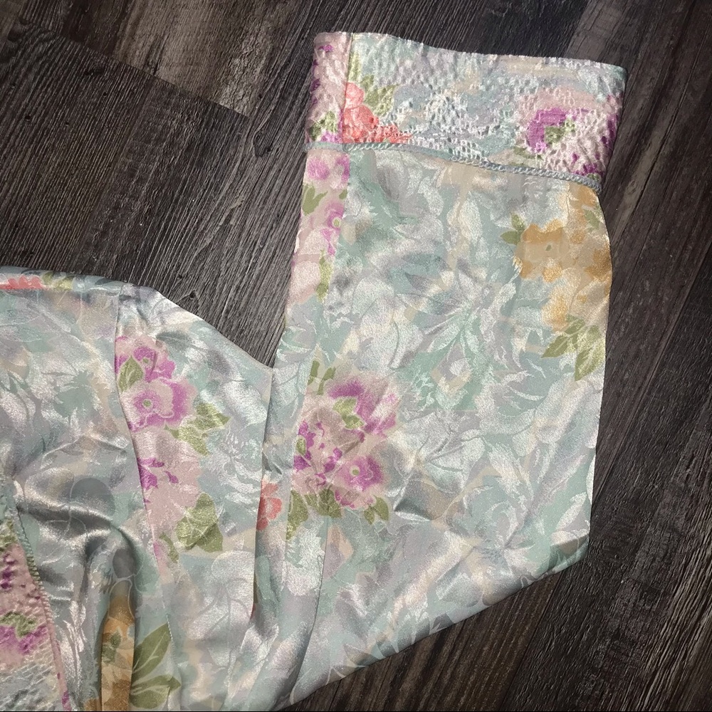 Vtg 80s Neiman Marcus Silk Fairycore/Cottagecore Coquette Lolita Floral Robe - Picture 14 of 14